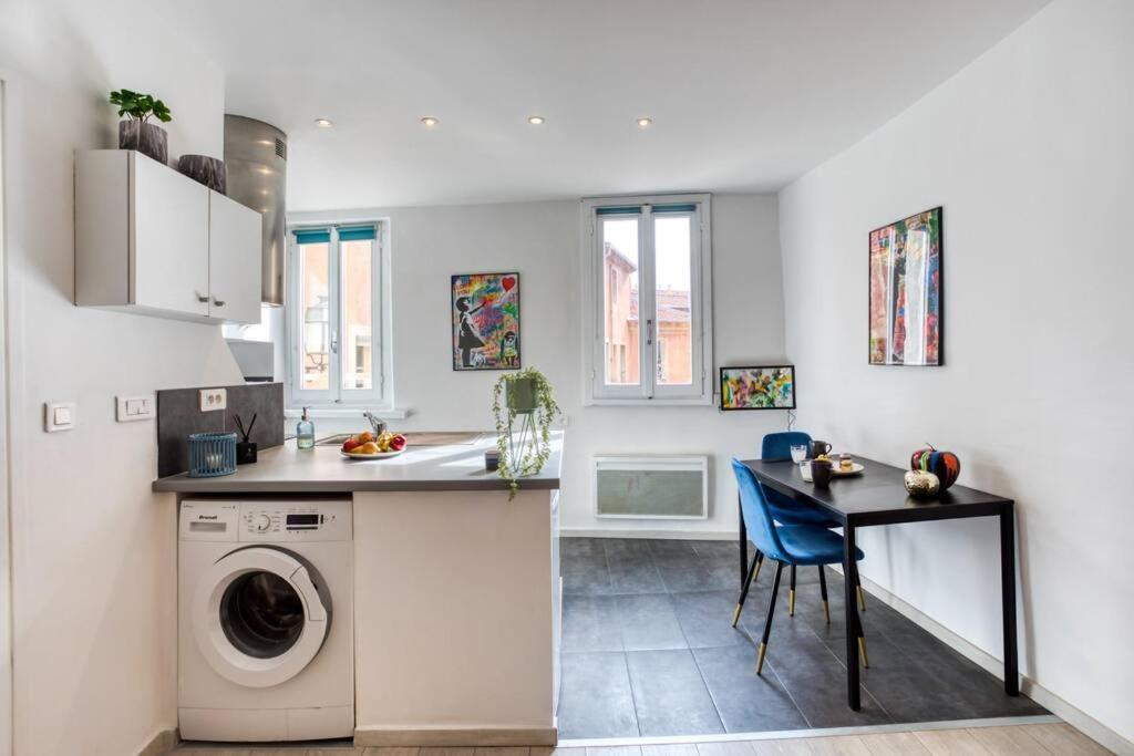 L5 2Mins Walk To The Beach Heart Of Old Town Nice Exterior photo